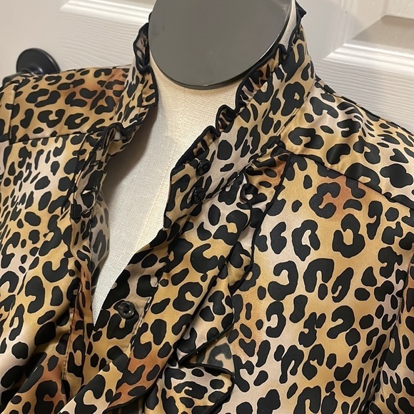 Worthington blouse woman’s cheetah print high neckline ruffle button top Sz XL - Picture 6 of 8